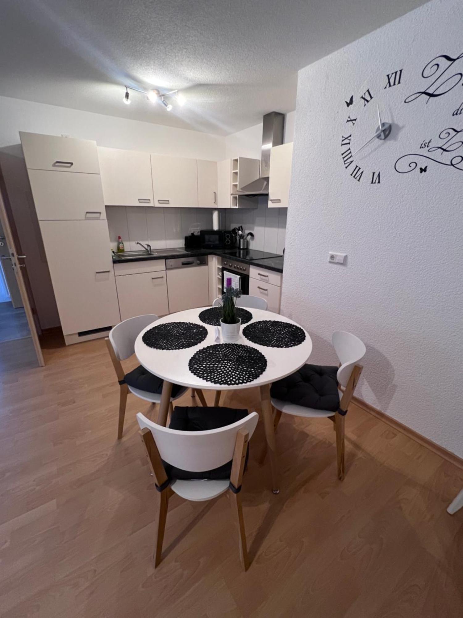 Ferienwohnung Wujan แฮร์บอลซ์ไฮม์ ภายนอก รูปภาพ